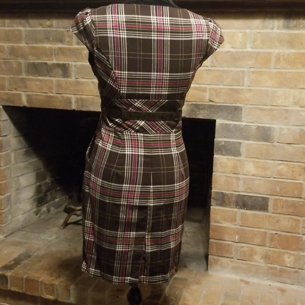 Dress - Picture 3 of 3